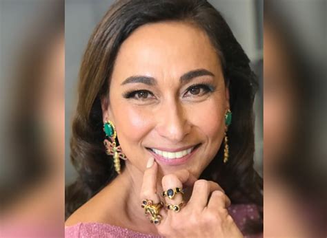 Cherie Gil dies at 59 .
